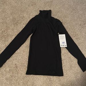 Lululemon Yin Vibes Turtleneck